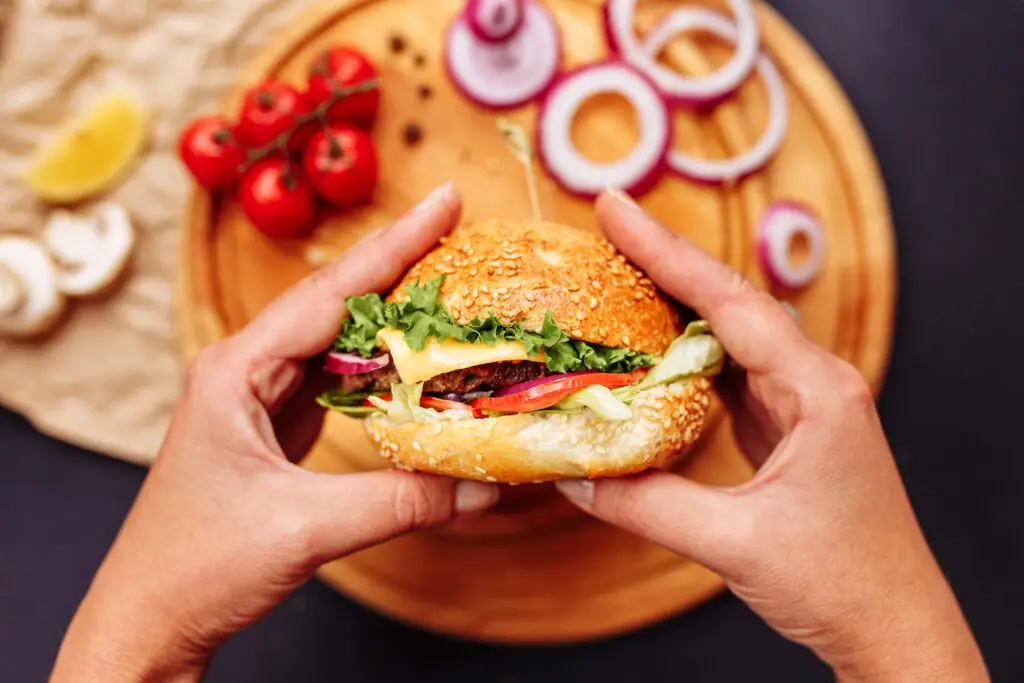 Balancing Taste and Nutrition: Discover the Jubilee Juice & Grill Way! 1 featured image 1765828915